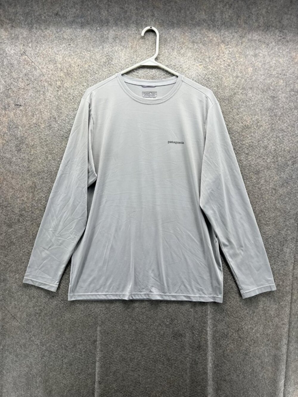 Patagonia Capilene Cool Daily Shirt Mens Medium Gray Long Sleeve Fishing Top